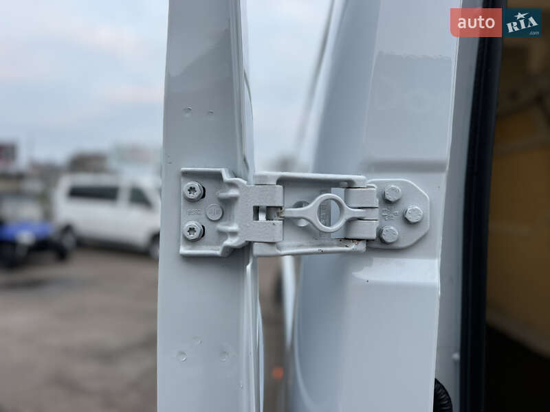 Грузовой фургон Renault Master 2020 в Киеве фото 41 Грузовой фургон Renault Master 2020 в Киеве