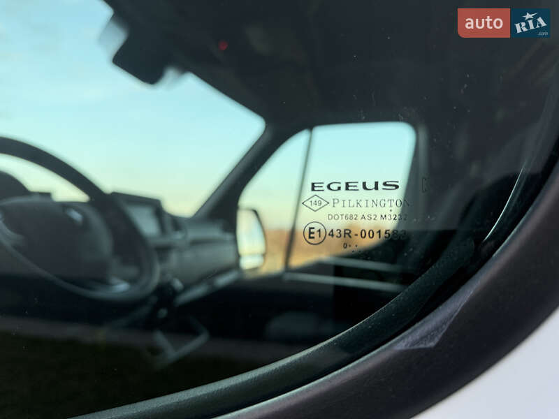 Грузовой фургон Renault Master 2021 в Ровно