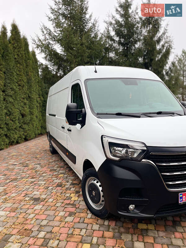 Вантажний фургон Renault Master 2020 в Дубні