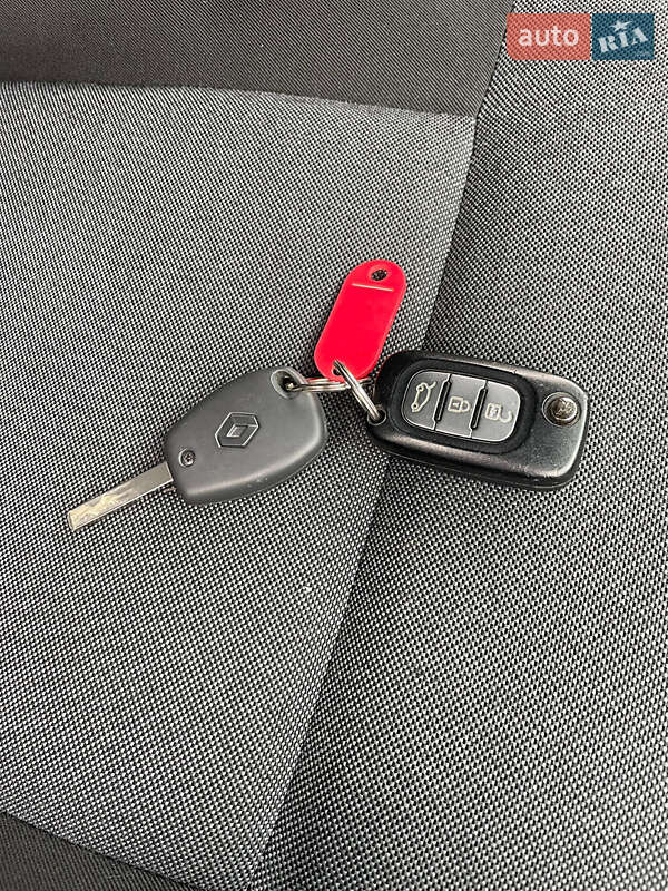 Вантажний фургон Renault Master 2020 в Дубні