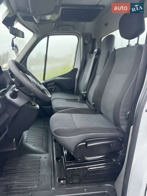 Тентований Renault Master 2022 в Ковелі