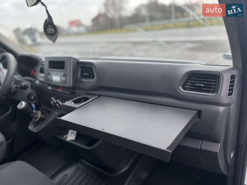 Тентований Renault Master 2022 в Ковелі