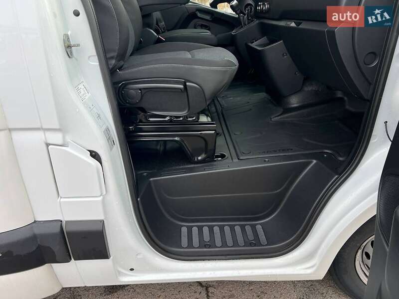 Тентований Renault Master 2021 в Києві