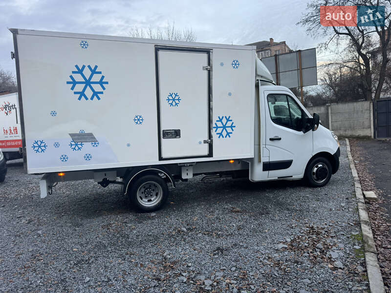Рефрижератор Renault Master 2016 в Ровно