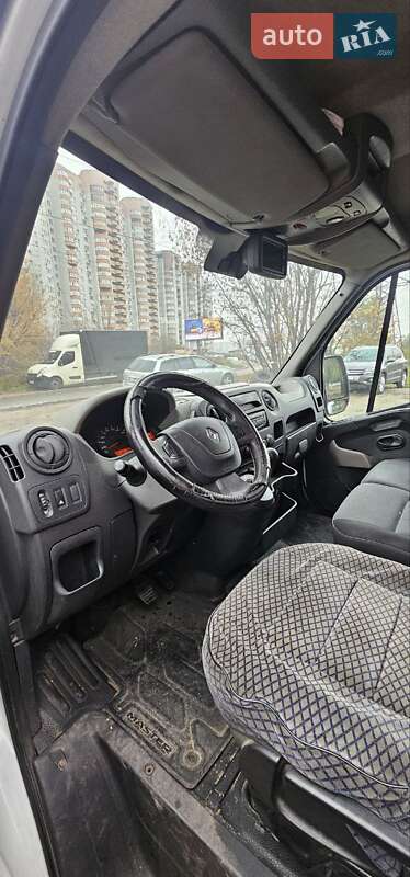 Грузовой фургон Renault Master 2013 в Киеве