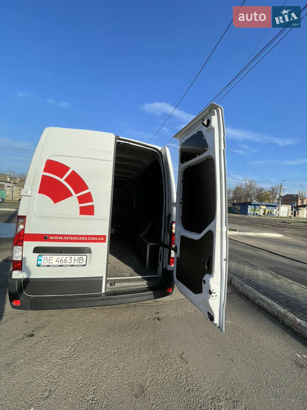 Мікроавтобус вантажний (до 3,5т) Renault Master 2023 в Миколаєві