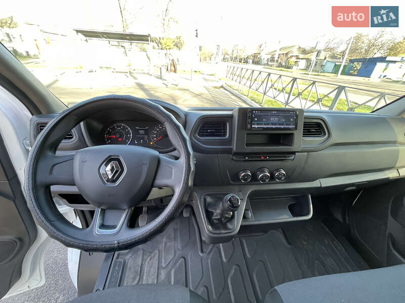 Мікроавтобус вантажний (до 3,5т) Renault Master 2023 в Миколаєві