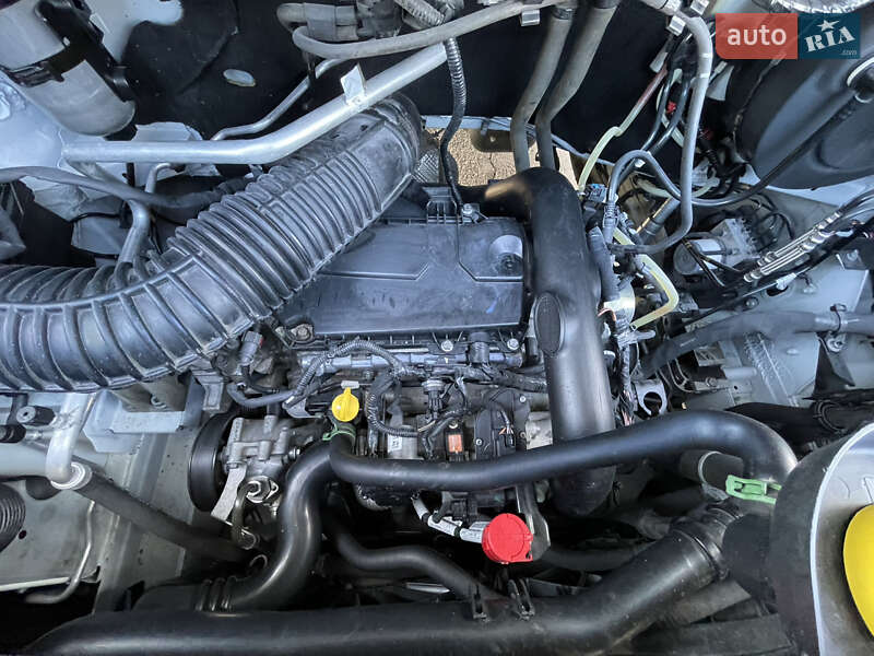 Мікроавтобус вантажний (до 3,5т) Renault Master 2023 в Миколаєві