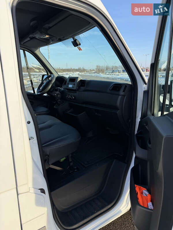 Мінівен Renault Master 2020 в Львові