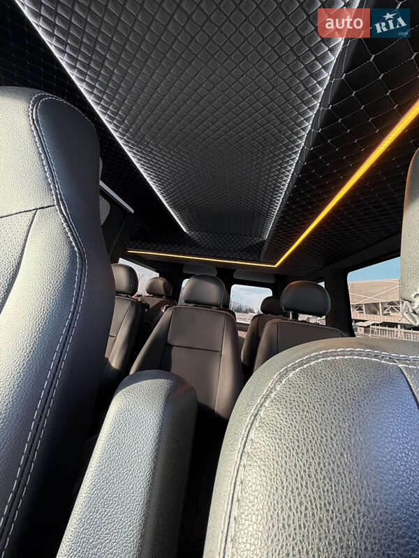 Мінівен Renault Master 2020 в Львові