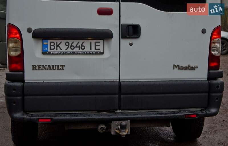 Грузовой фургон Renault Master 2007 в Сарнах