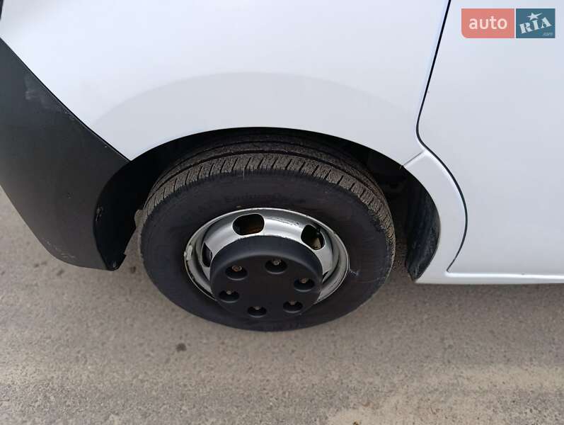 Вантажний фургон Renault Master 2022 в Ковелі