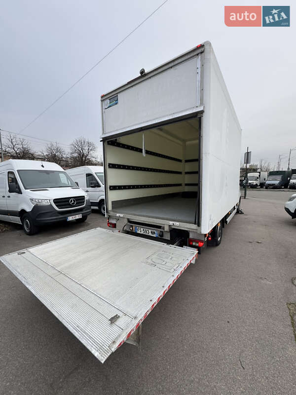 Грузовой фургон Renault Master 2020 в Киеве