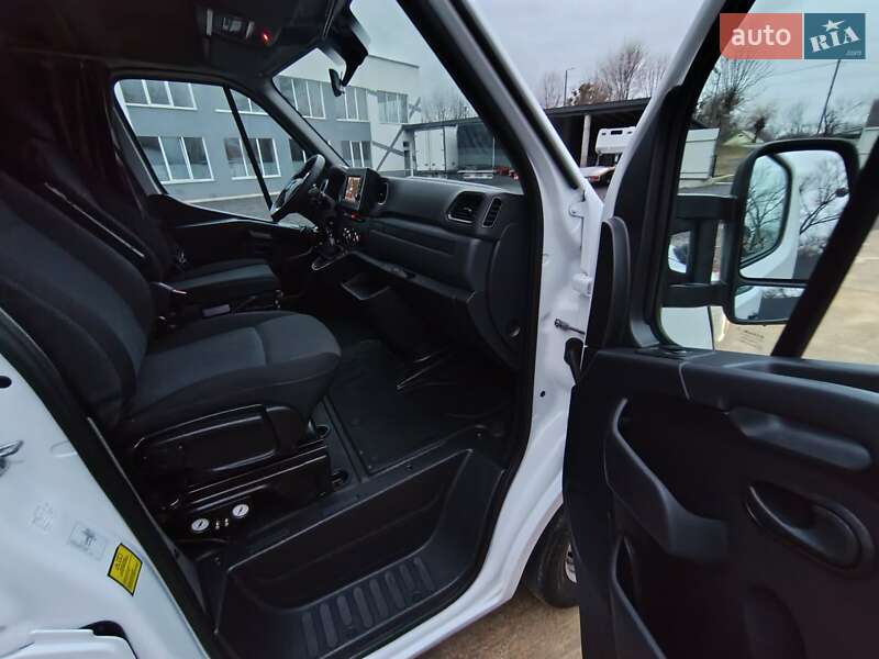 Вантажний фургон Renault Master 2023 в Києві