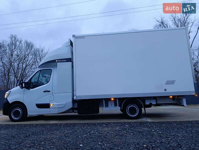 Вантажний фургон Renault Master 2023 в Києві