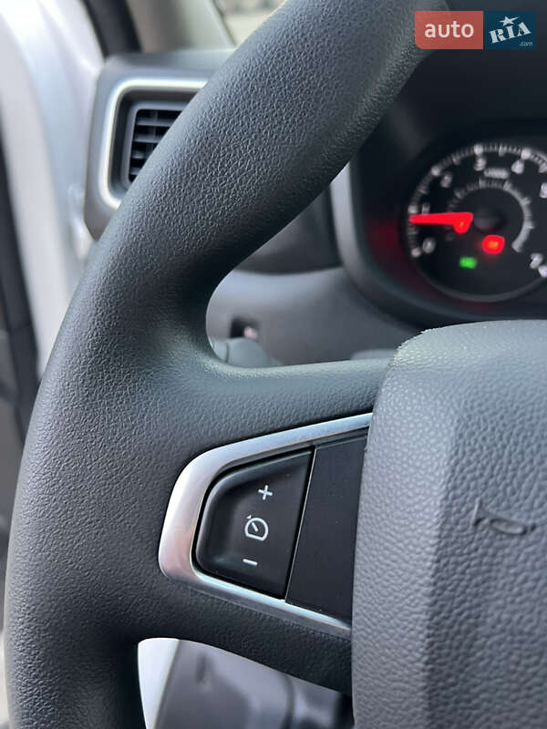 Вантажний фургон Renault Master 2021 в Луцьку