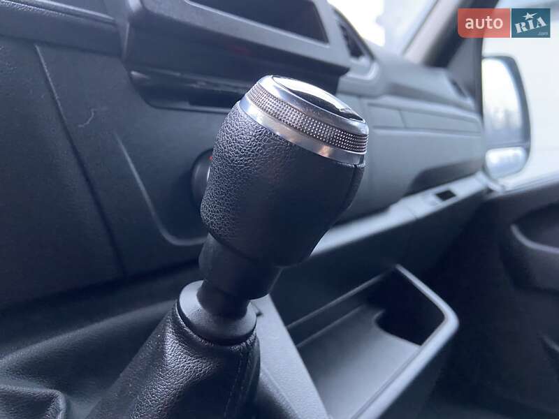 Вантажний фургон Renault Master 2022 в Києві