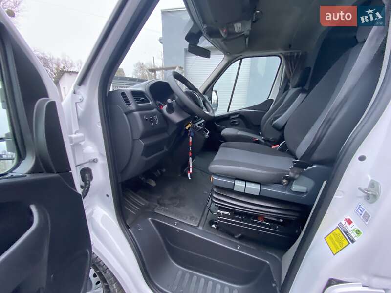 Другие грузовики Renault Master 2022 в Киеве