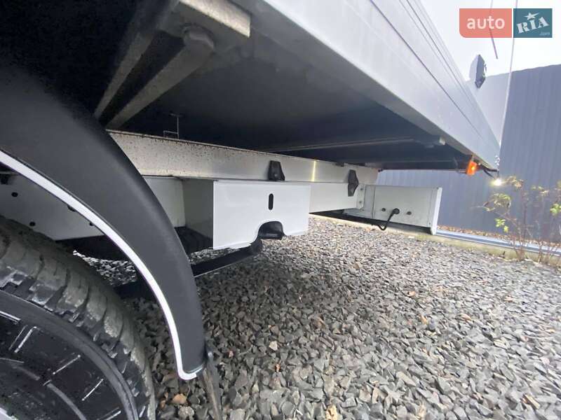 Другие грузовики Renault Master 2022 в Киеве