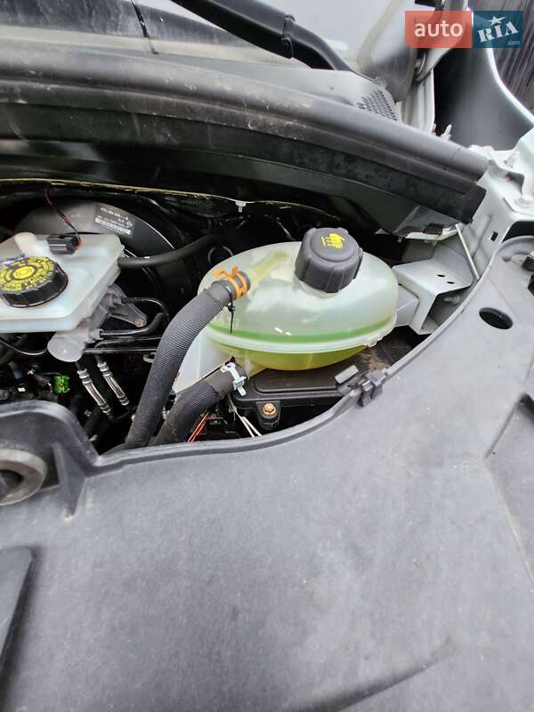 Тентованый Renault Master 2020 в Киеве