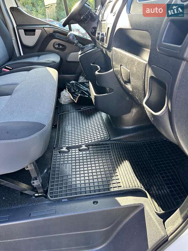 Вантажний фургон Renault Master 2018 в Дубні фото 35 Вантажний фургон Renault Master 2018 в Дубні
