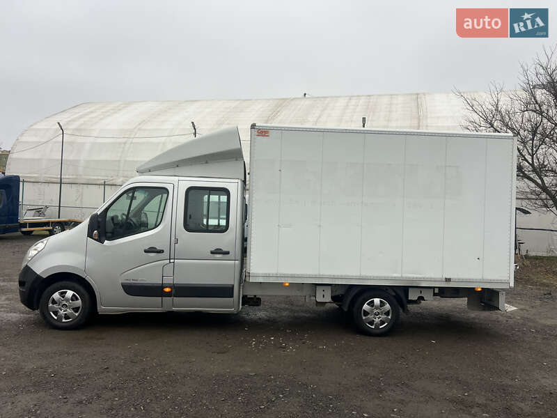 Вантажний фургон Renault Master 2015 в Луцьку
