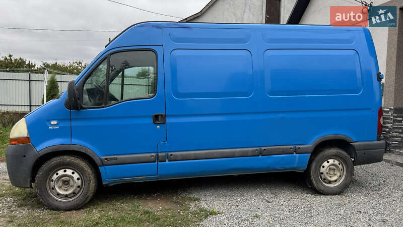 Грузовой фургон Renault Master 2004 в Сокирянах