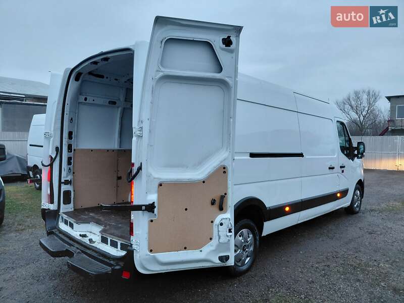 Вантажний фургон Renault Master 2023 в Івано-Франківську
