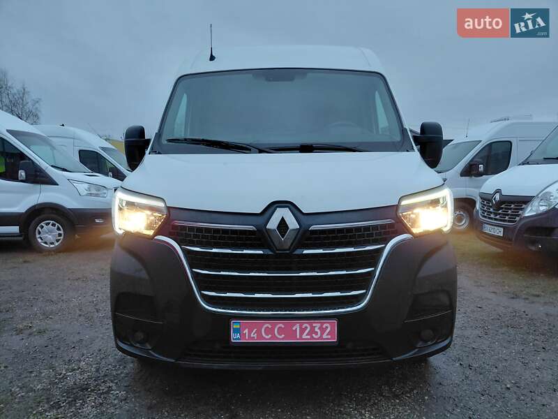 Вантажний фургон Renault Master 2023 в Івано-Франківську