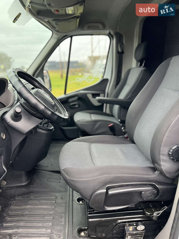 Тентований Renault Master 2016 в Ковелі