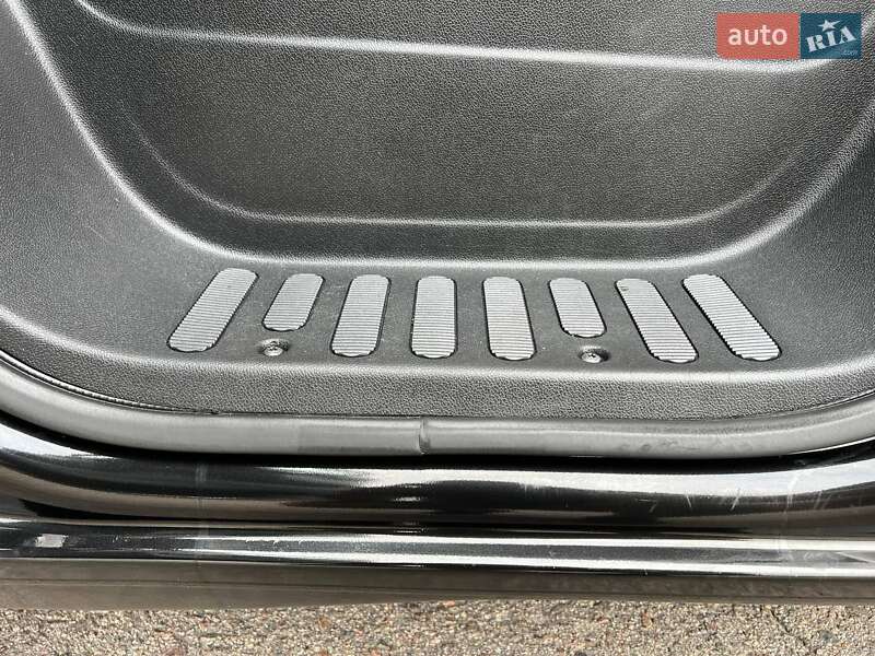 Грузовой фургон Renault Master 2022 в Киеве фото 75 Грузовой фургон Renault Master 2022 в Киеве