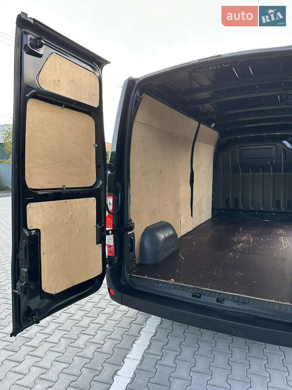 Вантажний фургон Renault Master 2022 в Ковелі