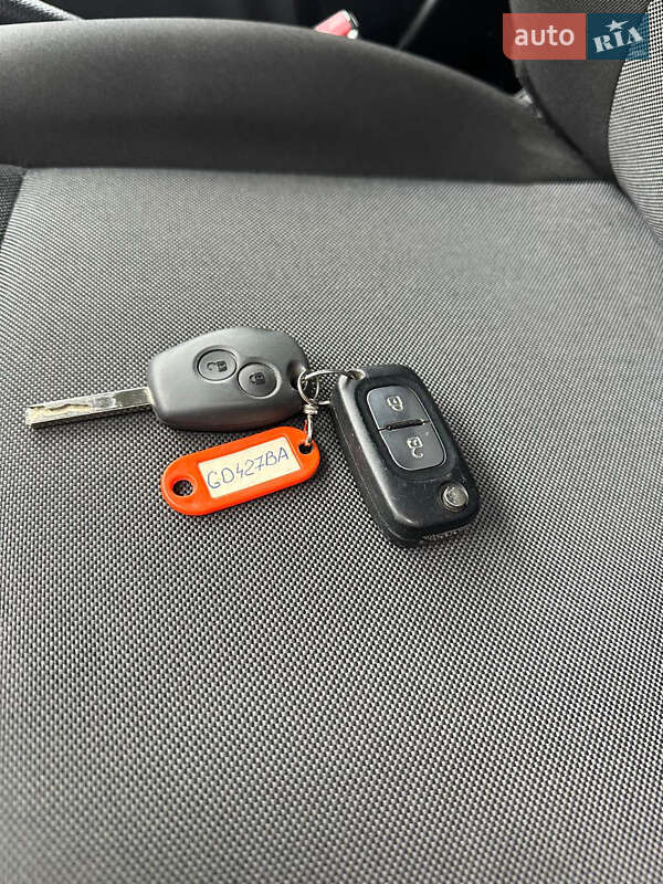 Вантажний фургон Renault Master 2020 в Долині