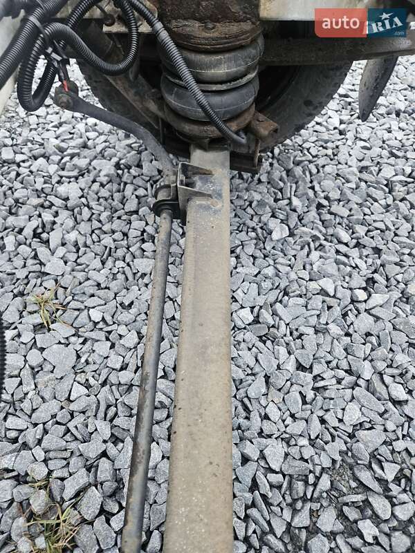 Евакуатор Renault Master 2015 в Рівному