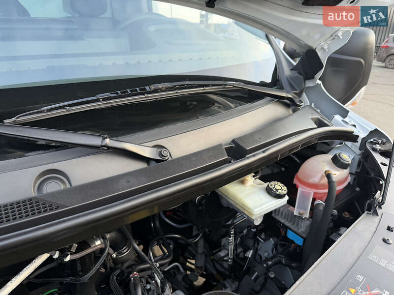 Грузовой фургон Renault Master 2021 в Дубно фото 34 Грузовой фургон Renault Master 2021 в Дубно