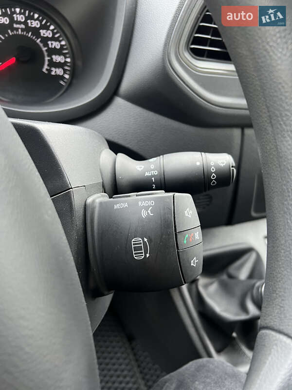 Грузовой фургон Renault Master 2022 в Луцке фото 22 Грузовой фургон Renault Master 2022 в Луцке