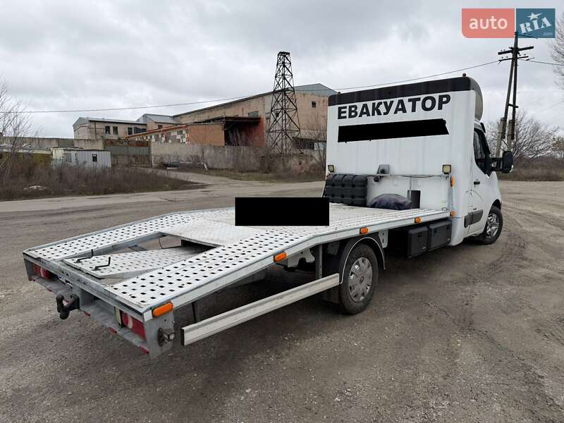 Эвакуатор Renault Master 2016 в Харькове