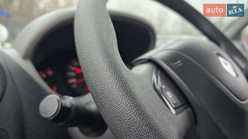 Вантажний фургон Renault Master 2018 в Житомирі