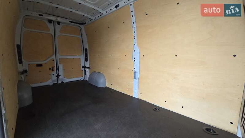 Вантажний фургон Renault Master 2018 в Житомирі