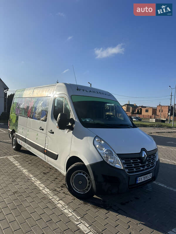 Микроавтобус грузовой (до 3,5т) Renault Master 2015 в Харькове