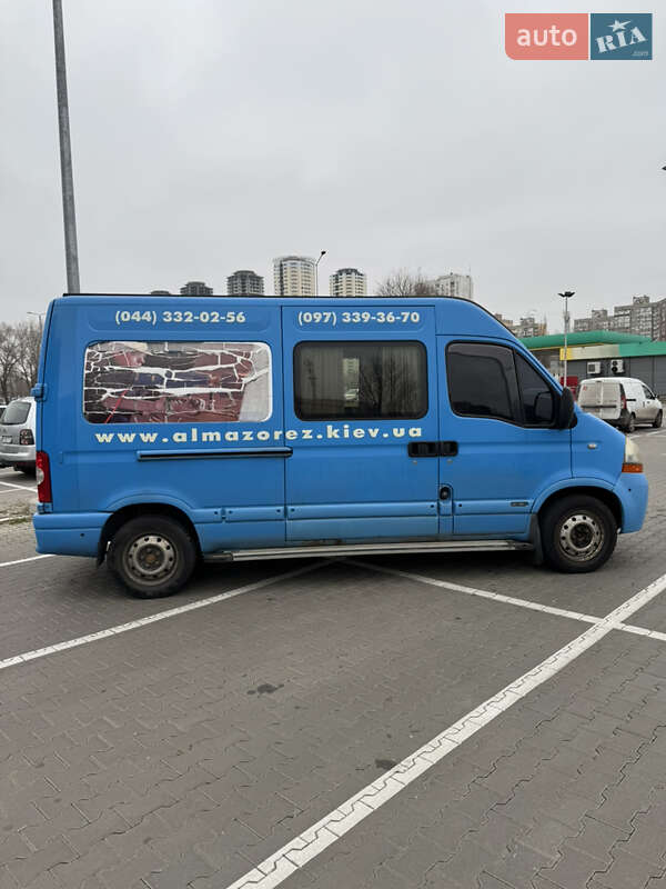 Грузопассажирский фургон Renault Master 2007 в Киеве