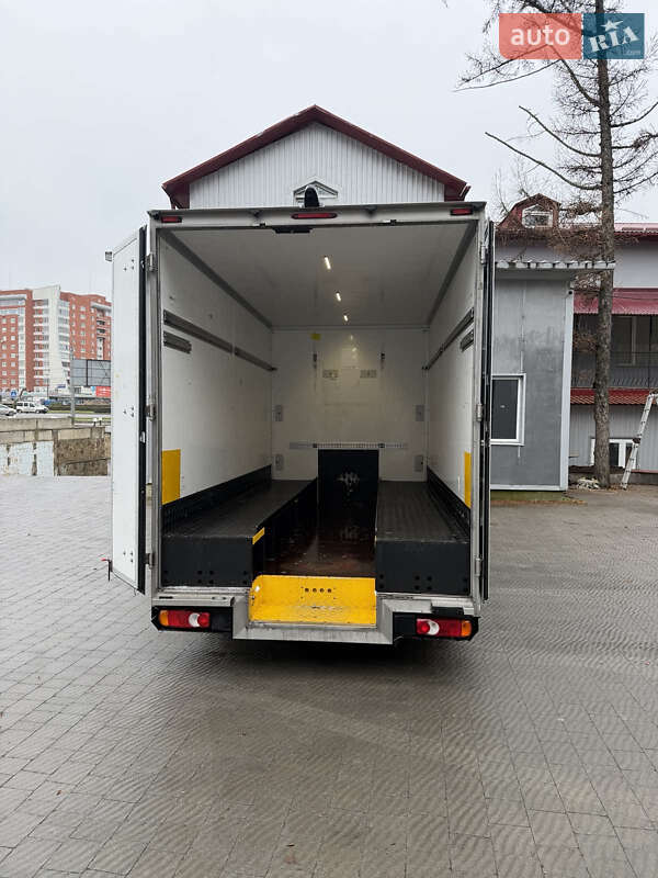 Грузовой фургон Renault Master 2022 в Тернополе