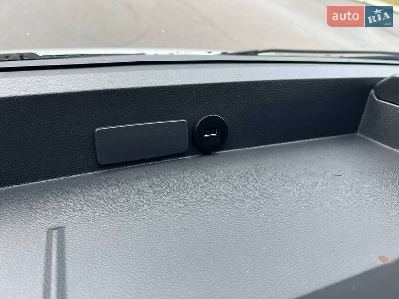 Вантажний фургон Renault Master 2022 в Києві фото 100 Вантажний фургон Renault Master 2022 в Києві