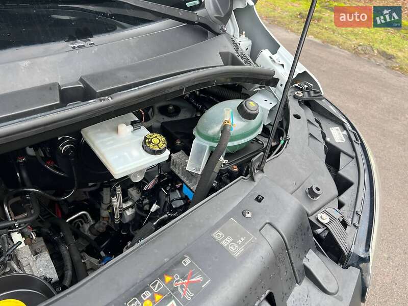 Вантажний фургон Renault Master 2022 в Києві фото 115 Вантажний фургон Renault Master 2022 в Києві