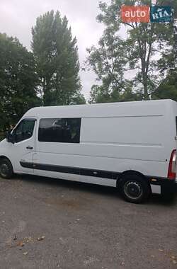 Грузопассажирский фургон Renault Master 2011 в Ужгороде