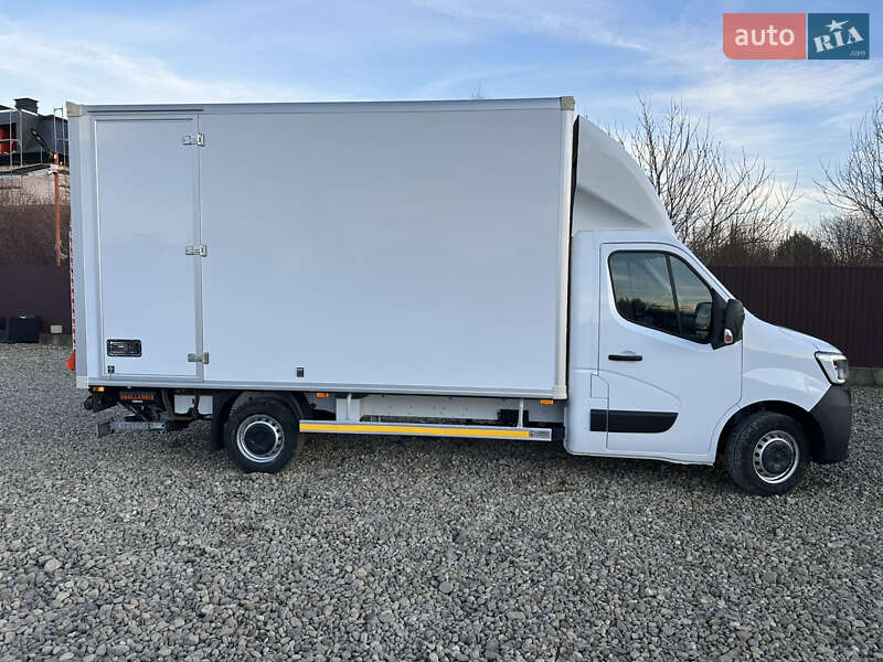 Грузовой фургон Renault Master 2023 в Львове