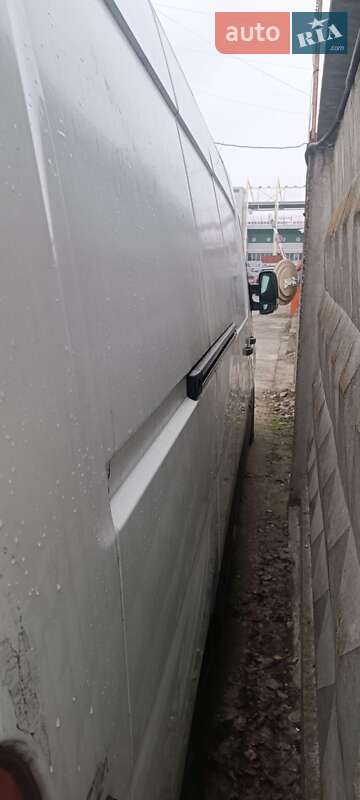 Грузовой фургон Renault Master 2014 в Киеве