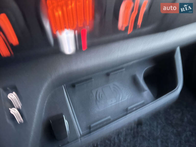 Вантажний фургон Renault Master 2020 в Львові фото 25 Вантажний фургон Renault Master 2020 в Львові