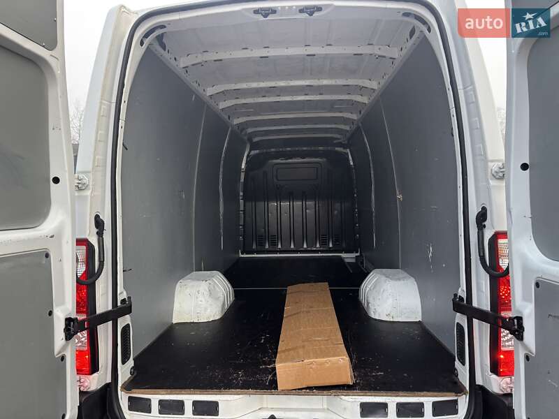 Грузовой фургон Renault Master 2019 в Нововолынске