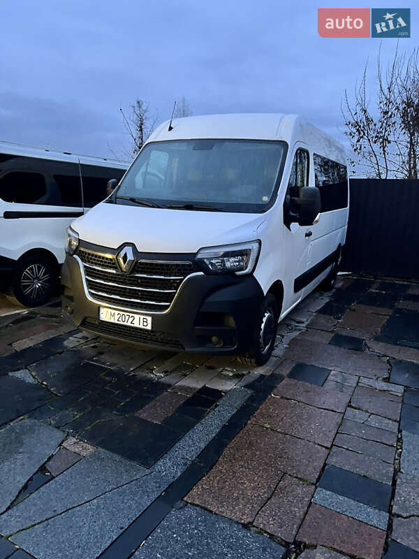 Минивэн Renault Master 2020 в Коростене